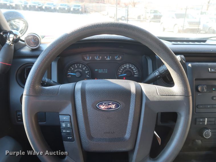 image for item DH3668 2014 Ford F150 SuperCab pickup truck