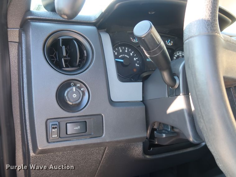 image for item DH3668 2014 Ford F150 SuperCab pickup truck