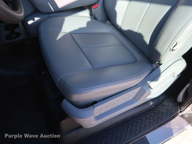 image for item DH3668 2014 Ford F150 SuperCab pickup truck