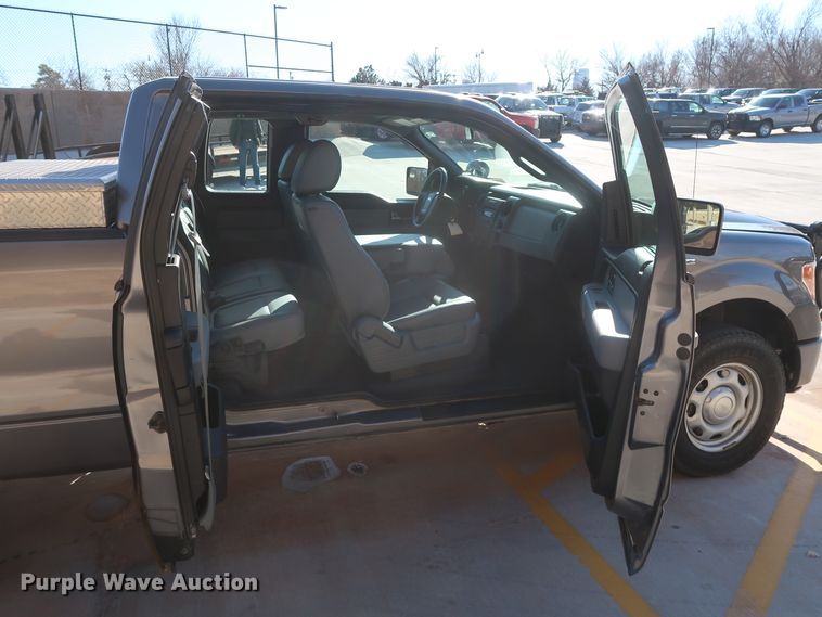 image for item DH3668 2014 Ford F150 SuperCab pickup truck