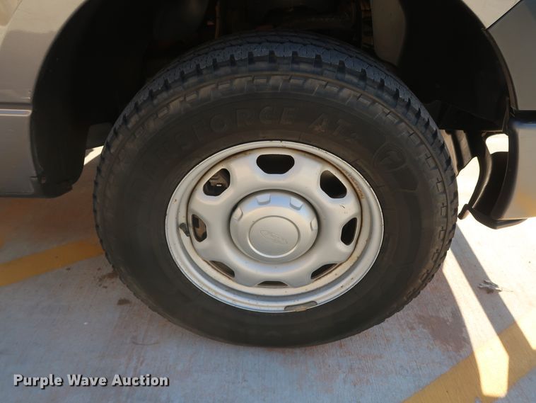 image for item DH3668 2014 Ford F150 SuperCab pickup truck