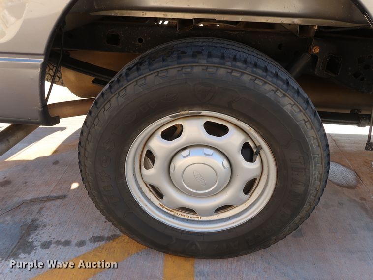 image for item DH3668 2014 Ford F150 SuperCab pickup truck