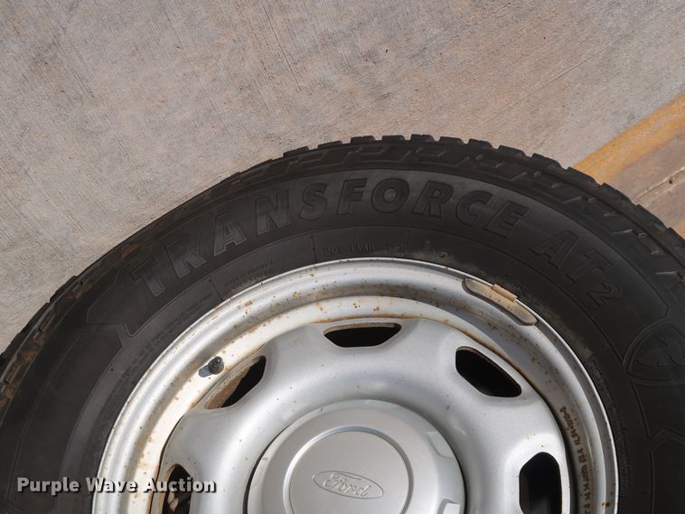 image for item DH3668 2014 Ford F150 SuperCab pickup truck