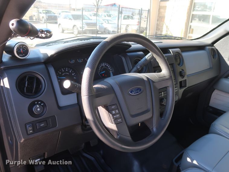 image for item DH3669 2014 Ford F150 SuperCab pickup truck