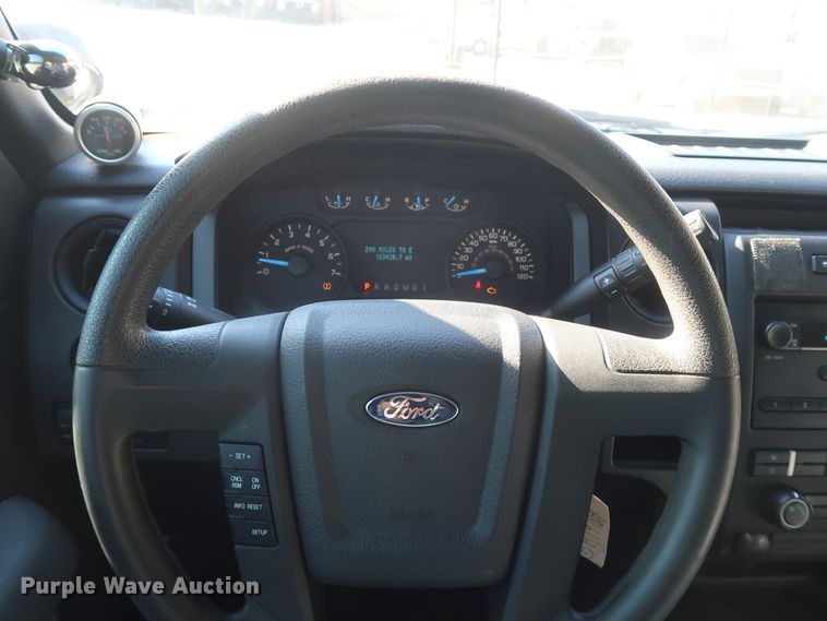 image for item DH3669 2014 Ford F150 SuperCab pickup truck