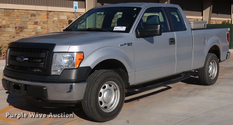 image for item DH3670 2014 Ford F150 SuperCab pickup truck