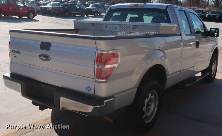 image for item DH3670 2014 Ford F150 SuperCab pickup truck