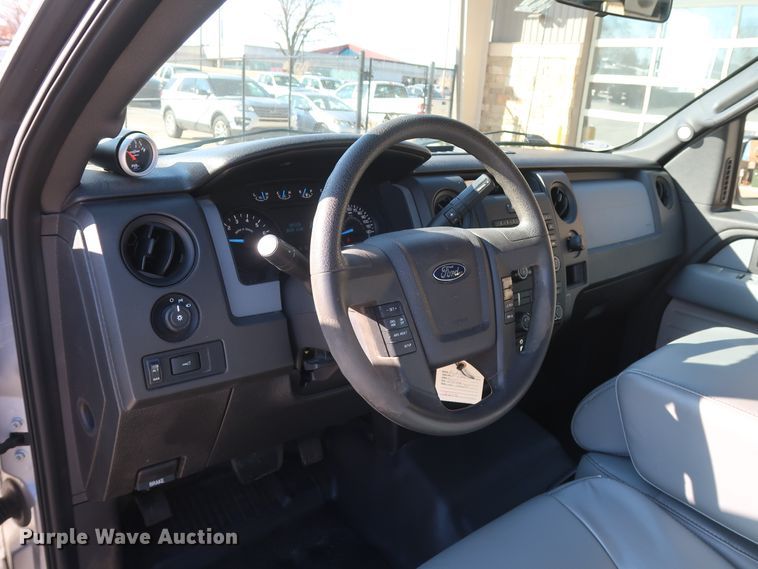 image for item DH3670 2014 Ford F150 SuperCab pickup truck