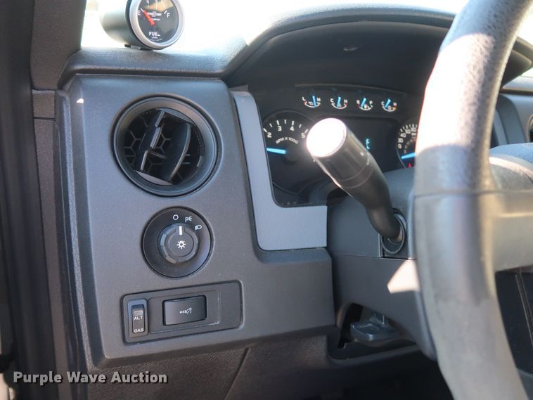 image for item DH3670 2014 Ford F150 SuperCab pickup truck