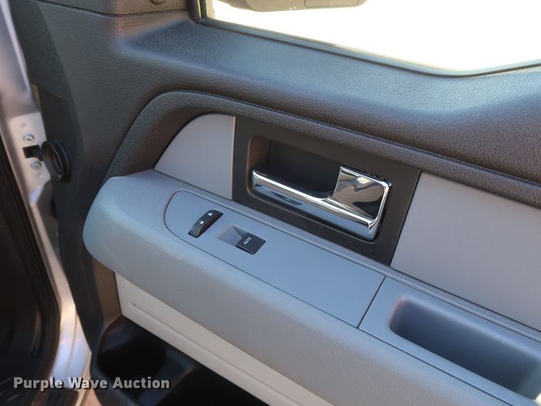 image for item DH3670 2014 Ford F150 SuperCab pickup truck