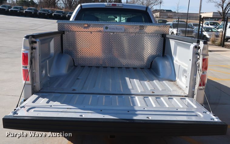 image for item DH3670 2014 Ford F150 SuperCab pickup truck