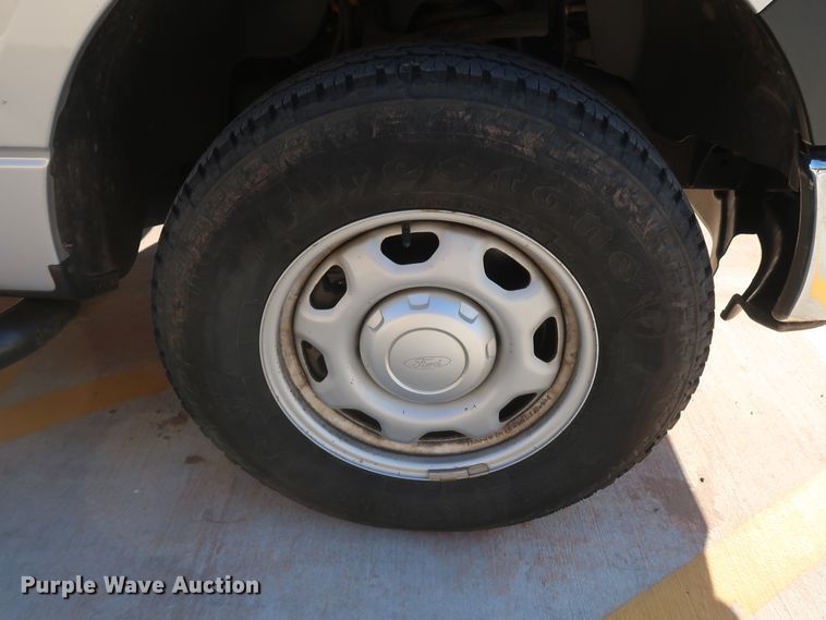 image for item DH3670 2014 Ford F150 SuperCab pickup truck