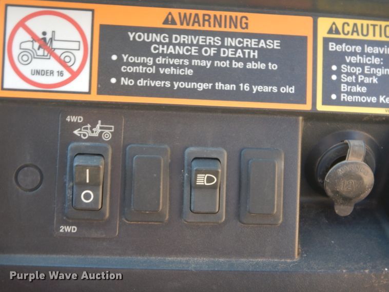 image for item DH3671 2007 John Deere Gator 620i utility vehicle