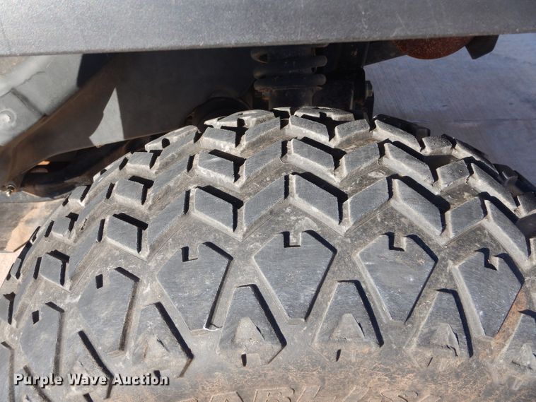 image for item DH3671 2007 John Deere Gator 620i utility vehicle