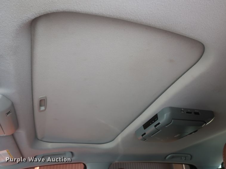 image for item DH3672 2012 Toyota Tundra Platinum CrewMax pickup truck