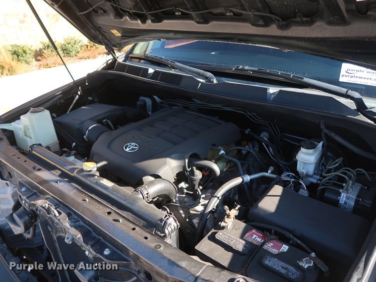 image for item DH3672 2012 Toyota Tundra Platinum CrewMax pickup truck