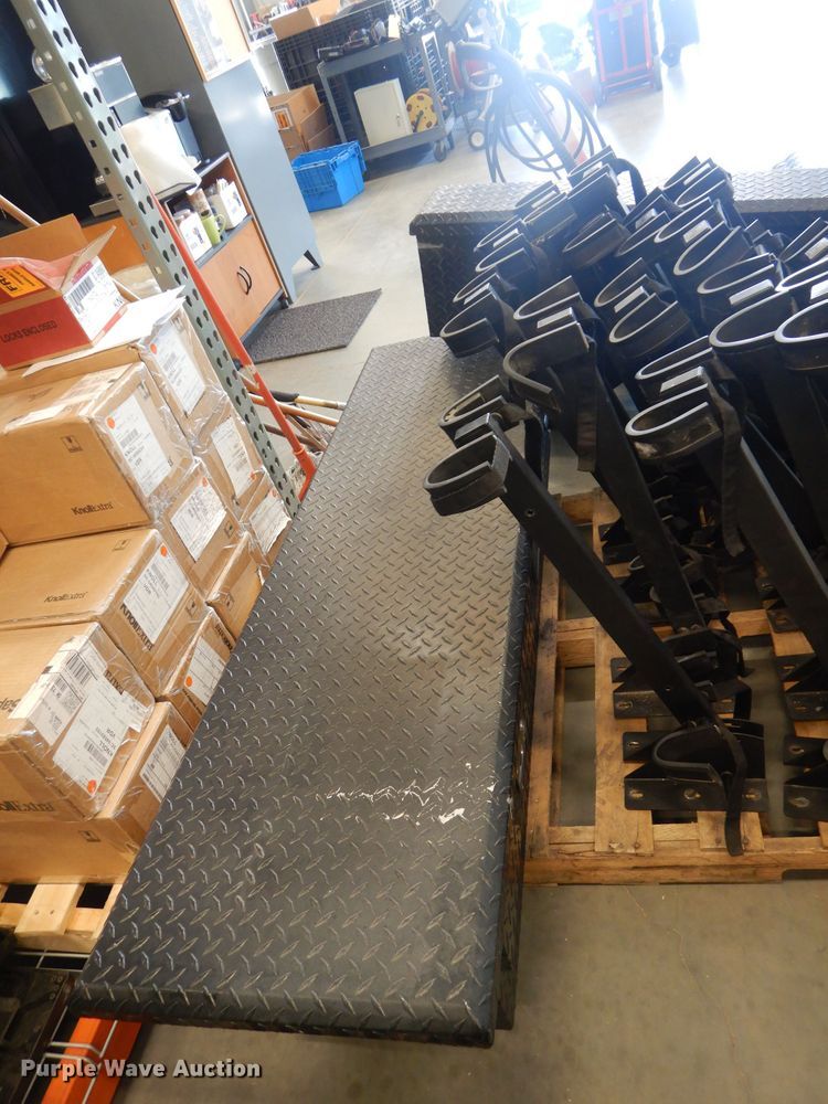 image for item DH3676 Automotive accessories