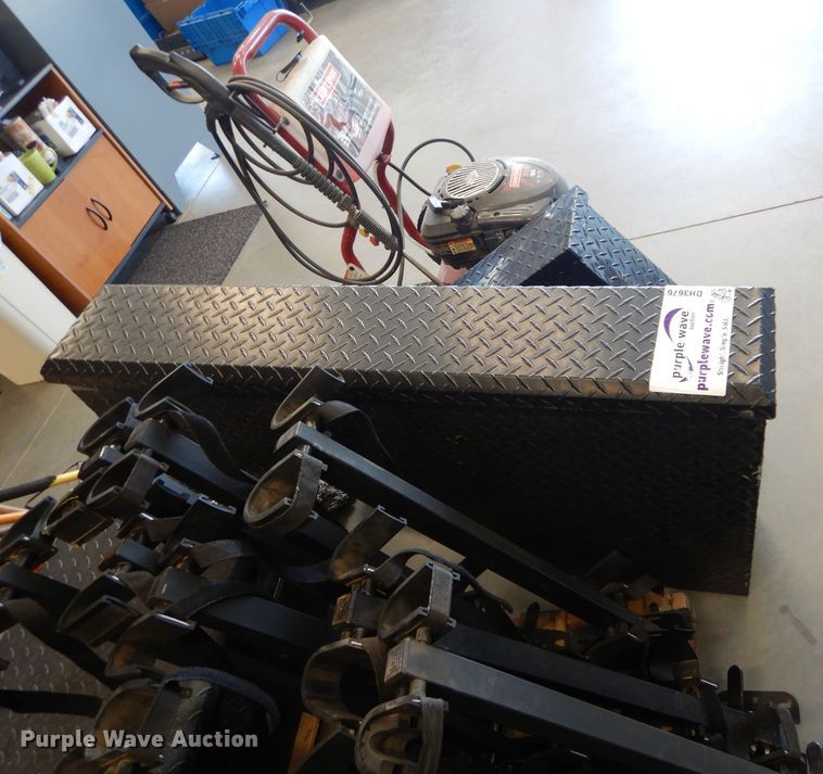 image for item DH3676 Automotive accessories