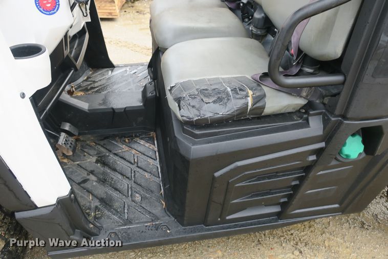 image for item DB10093 2015 Bobcat 3400XL utility vehicle