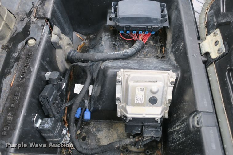 image for item DB10093 2015 Bobcat 3400XL utility vehicle