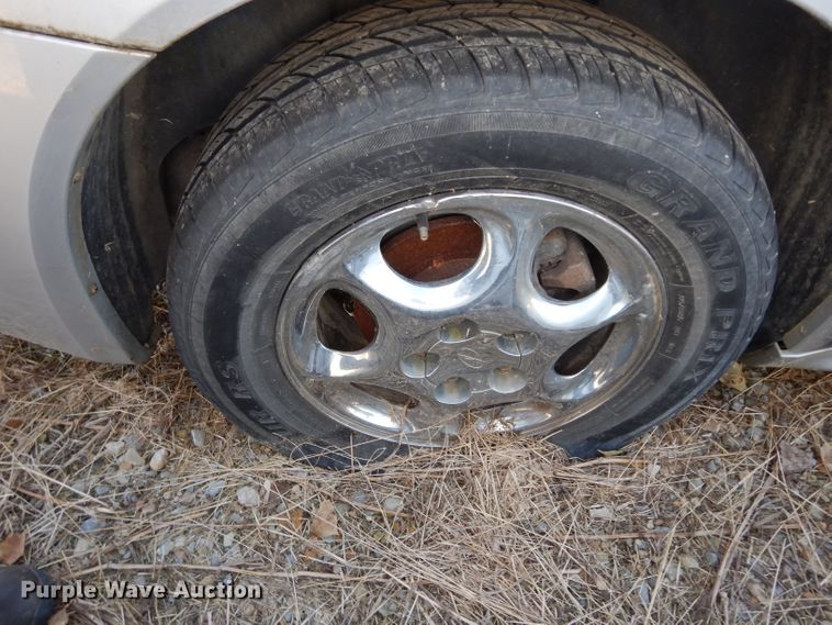 image for item DE4114 2004 Pontiac Grand Prix GT