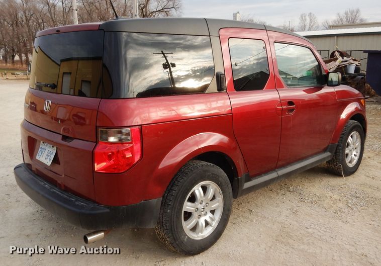image for item DE4217 2008 Honda Element SUV