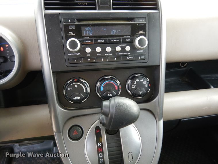 image for item DE4217 2008 Honda Element SUV