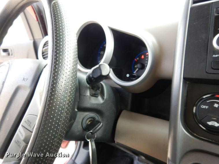 image for item DE4217 2008 Honda Element SUV