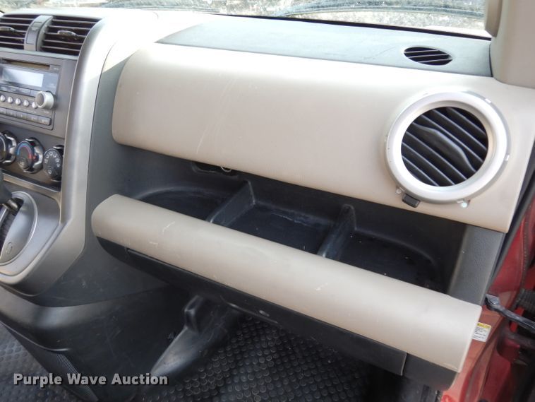 image for item DE4217 2008 Honda Element SUV