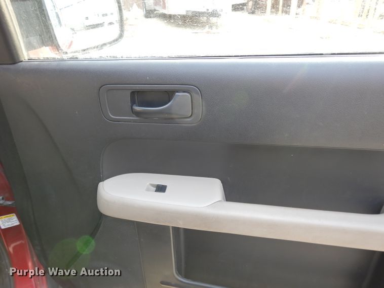 image for item DE4217 2008 Honda Element SUV