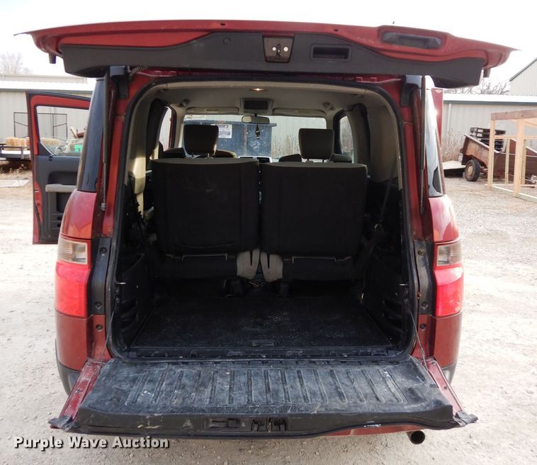 image for item DE4217 2008 Honda Element SUV