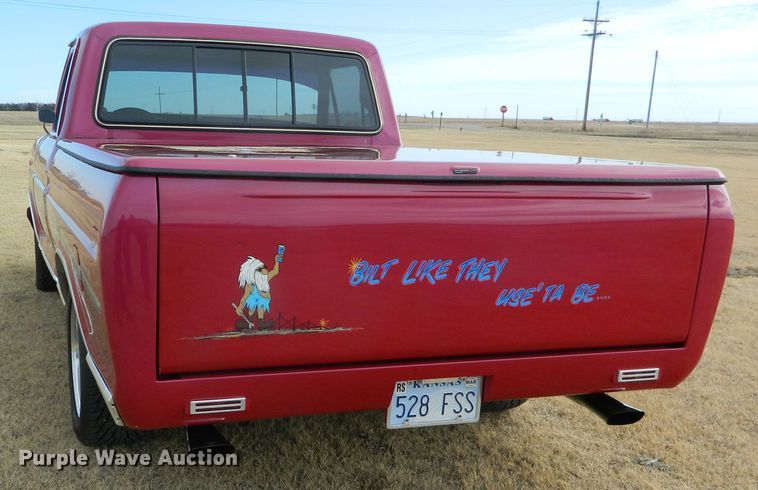 image for item DE4385 1979 Ford F100 pickup truck