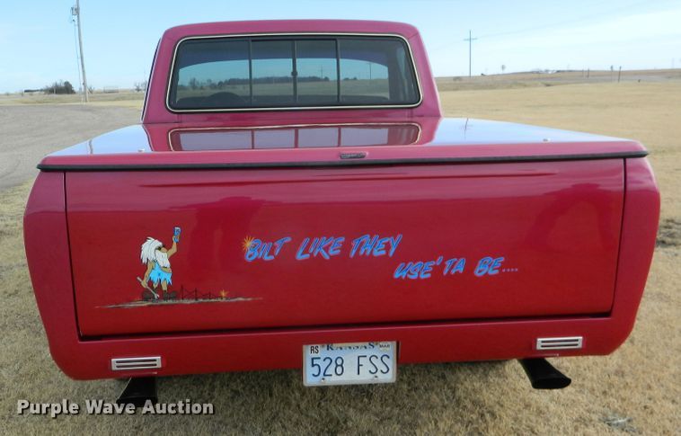 image for item DE4385 1979 Ford F100 pickup truck