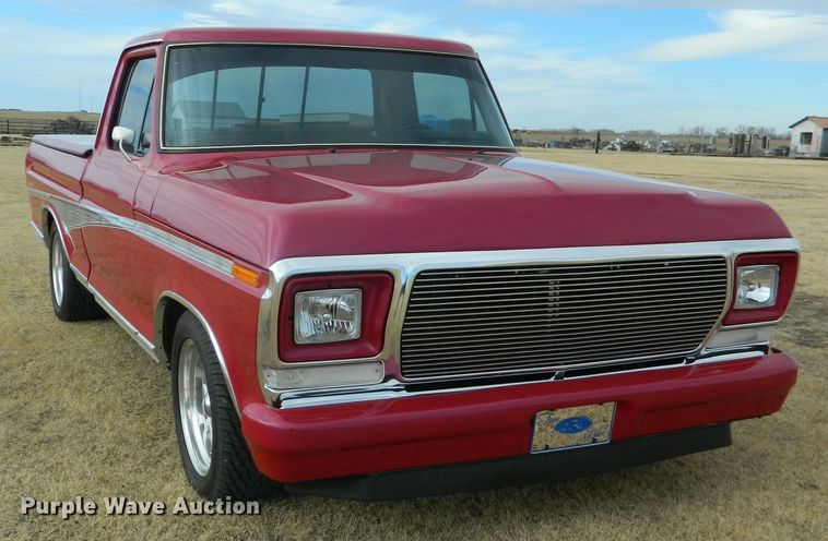 image for item DE4385 1979 Ford F100 pickup truck