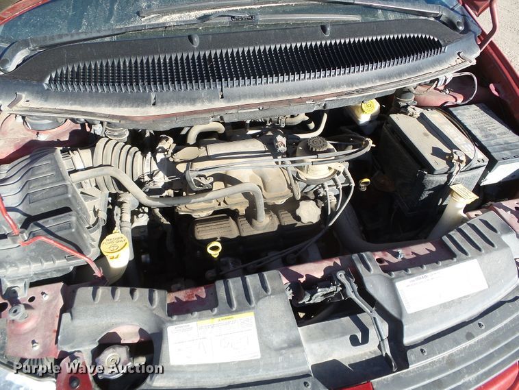 image for item DG0411 2005 Dodge Grand Caravan van