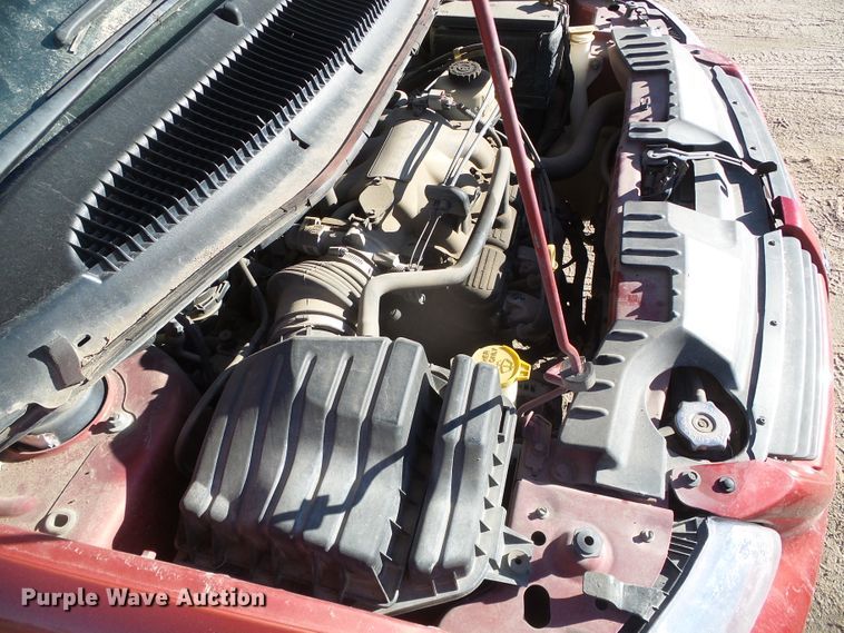 image for item DG0411 2005 Dodge Grand Caravan van