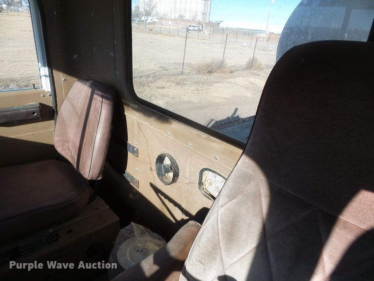 image for item DG0412 1980 International Paystar 5000 flatbed truck