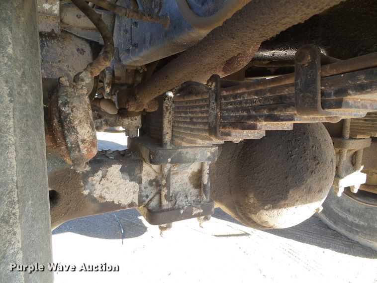 image for item DG0412 1980 International Paystar 5000 flatbed truck