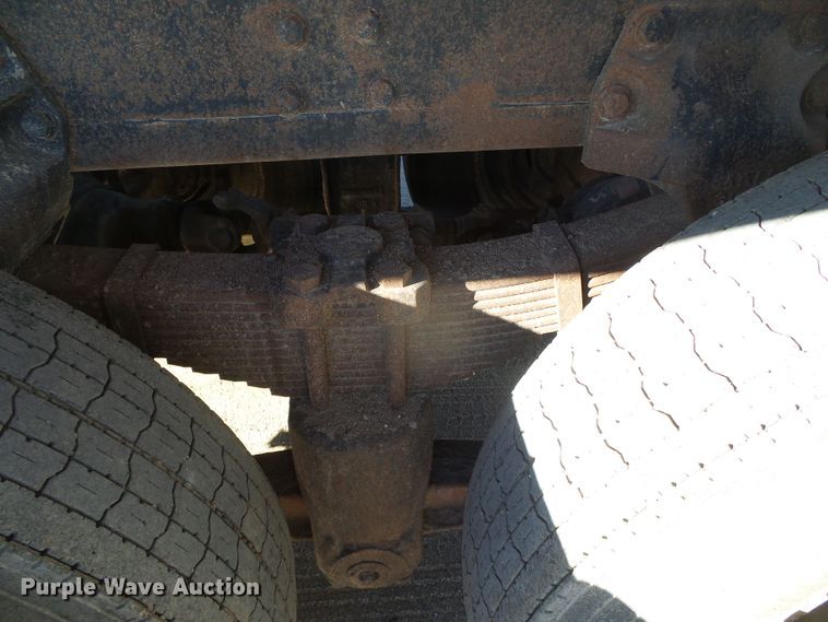 image for item DG0412 1980 International Paystar 5000 flatbed truck