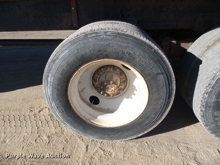 image for item DG0412 1980 International Paystar 5000 flatbed truck