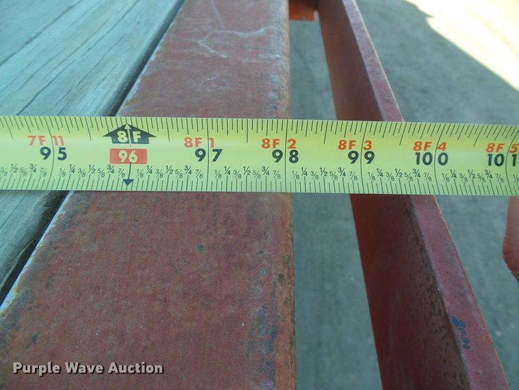 image for item DG0412 1980 International Paystar 5000 flatbed truck