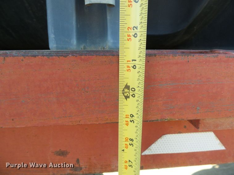 image for item DG0412 1980 International Paystar 5000 flatbed truck