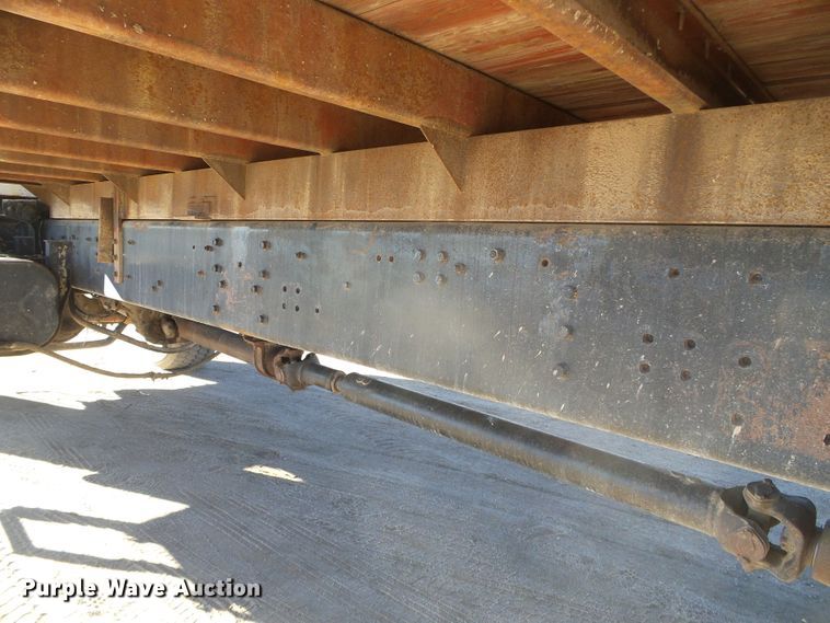 image for item DG0412 1980 International Paystar 5000 flatbed truck