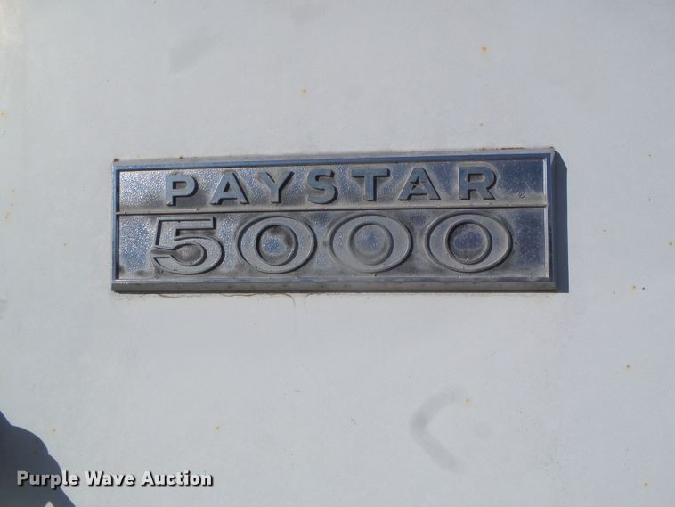 image for item DG0412 1980 International Paystar 5000 flatbed truck
