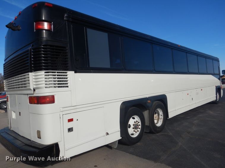 image for item DG5879 1995 MCI DL3 coach bus