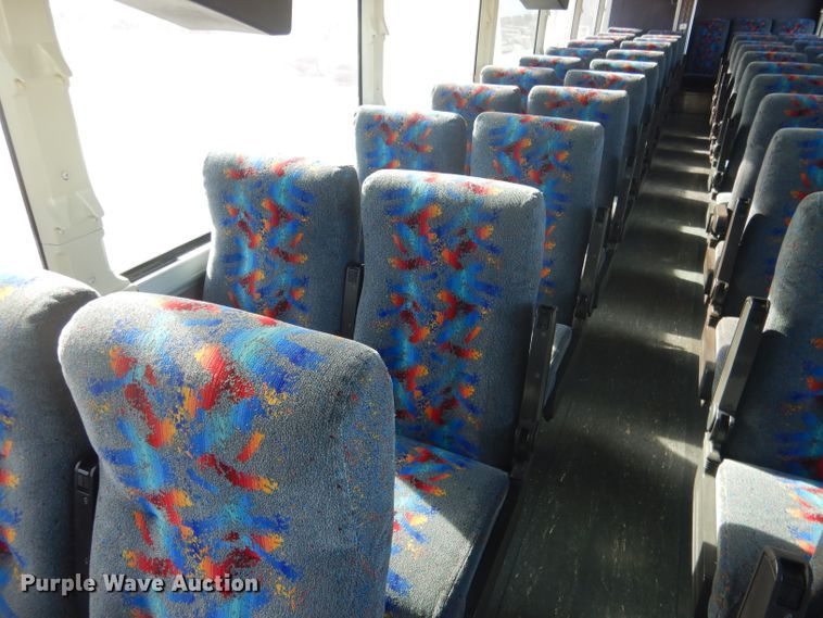 image for item DG5879 1995 MCI DL3 coach bus