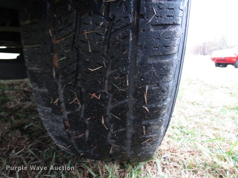 image for item DG6669 2002 Nissan Pathfinder SUV