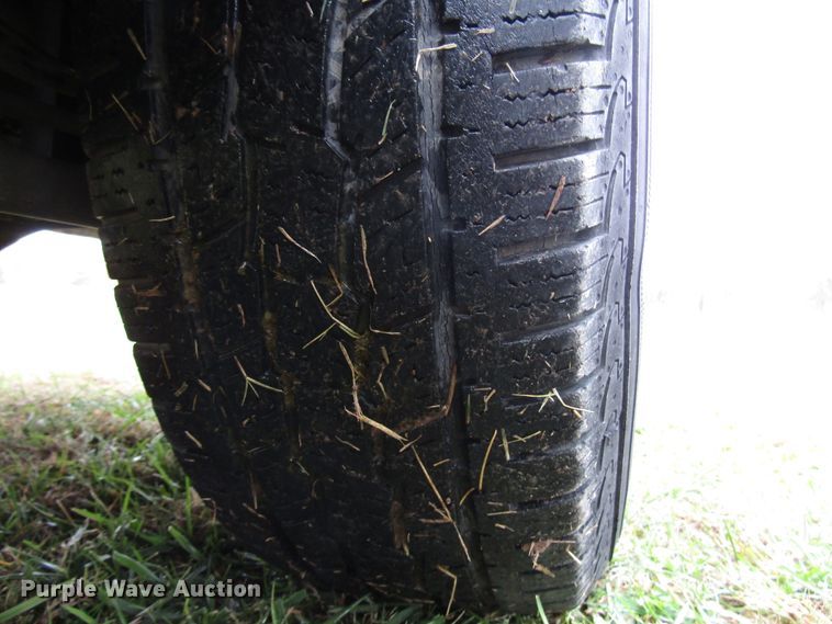 image for item DG6669 2002 Nissan Pathfinder SUV