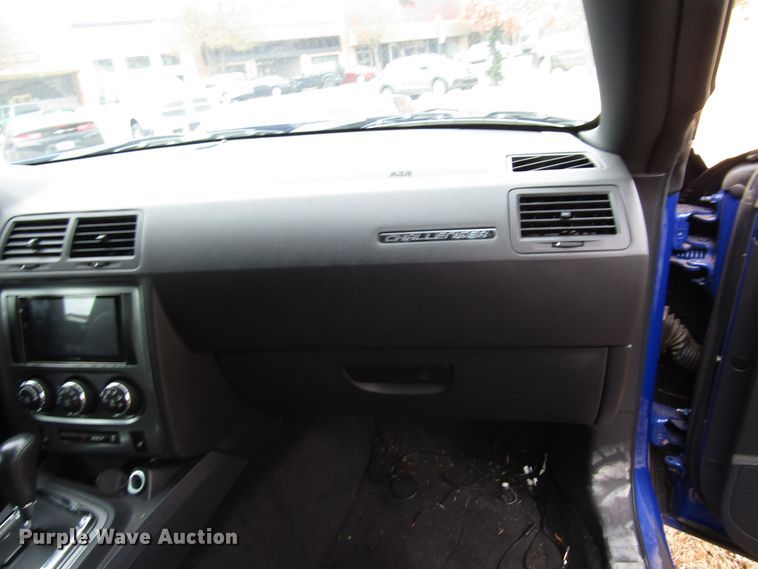 image for item DG6736 2014 Dodge Challenger