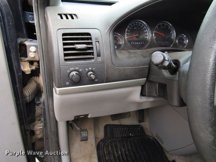 image for item DG6739 2005 Chevrolet Uplander SUV